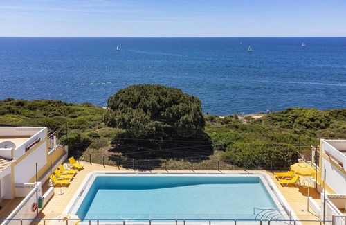 Benagil Casa | Apartment with beautiful terrace, sea-views