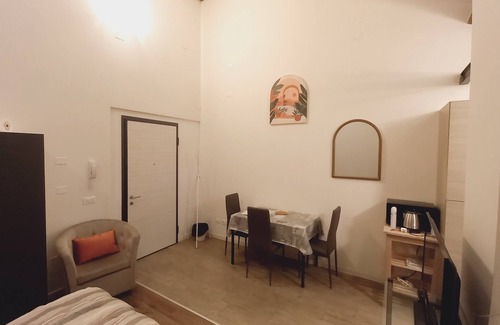 Faenza Apartamento | Apartment with double room