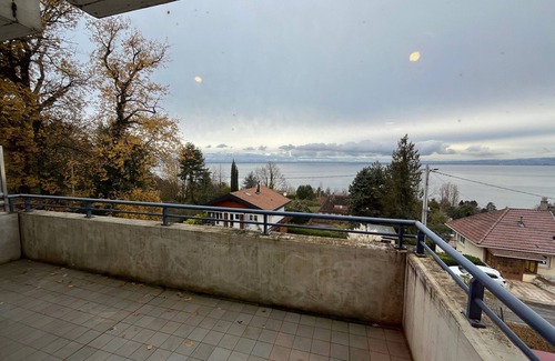 Publier Apartamento | Apartamento con piscina y parking en Évian-les-Bains