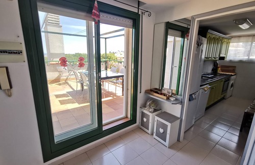 Llanca Apartamento | Ático con vistas panorámicas de Llançà y piscina