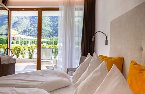 Plaus Apartamento | Apartment with pool view