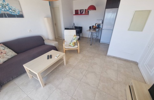 Ventanicas-El Cantal Apartamento | Apartamento con vistas espactaculares solo 150m de la Playa con WIFI y parking
