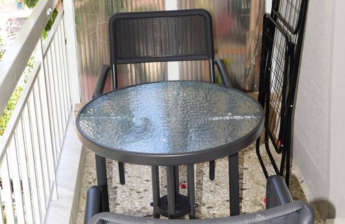 Petralona Apartamento | Cozy Athens Apartment With Stunning Views