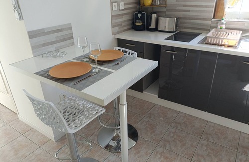 Petite-ÃŽle Apartamento | Apartamento-Panorámico-Baño privado con bañera-Vista al Mar