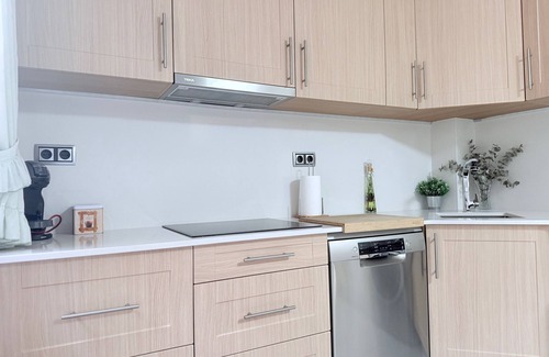 Saron Apartamento | Apartamento con piscina a 5 min de Cabárceno