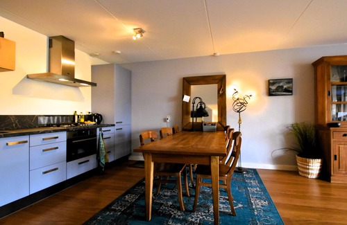 Municipality of Katwijk Apartamento | Apartment within walking distance of the beach