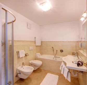 Schenna Apartamento | Apartmenthotel Ritterhof Suites & Breakfast