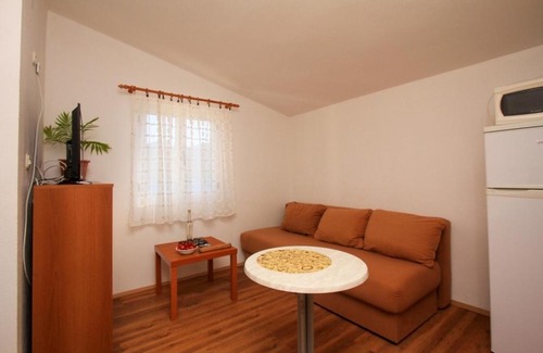 Putnikovic Apartamento | Apartments Žuronja