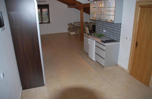 Maslinica Apartamento | Apartamentos A4 con vistas a la bahía de Sesula, a pocos minutos de la playa.