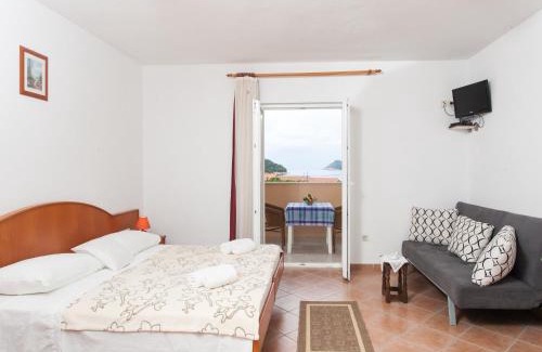 Lopud Island Apartamento | Apartments Ana Lopud - Studio with Balcony and Sea View-2