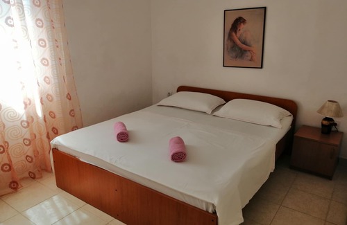 Pokrivenik Apartamento | Apartamentos Boni (69571-A5) - Gdinj - isla Hvar