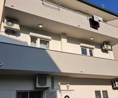 Igrane Apartamento | Apartments by the sea Igrane, Makarska - 10033