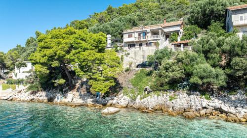 Ubli Apartamento | Apartments by the sea Ubli, Lastovo - 16599