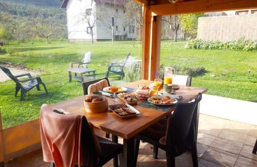 Seliste Casa | Apartments Celopek