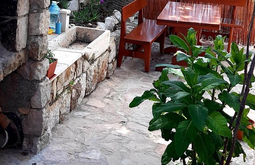 Kozarica Apartamento | Apartments Cumbelic - One Bedroom Apartment with Balcony and Sea View A1