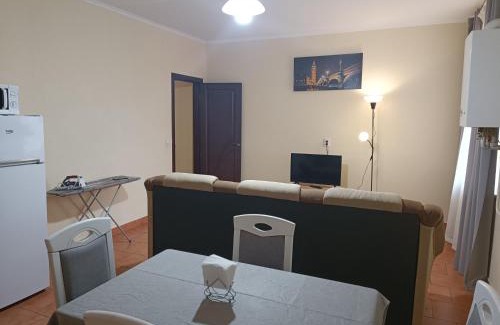 Mukachevo Apartamento | Apartments Domovik Parkaniya, 2A