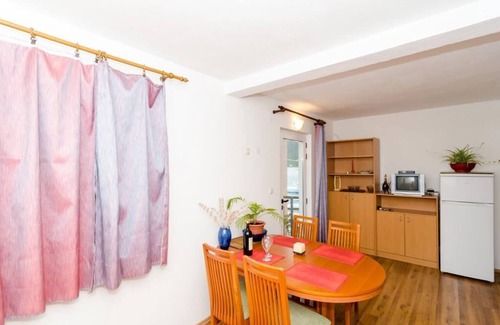 Putnikovic Apartamento | Apartamentos Ereš Zuronja-Apartamento de 1 dormitorio con vistas al mar 3
