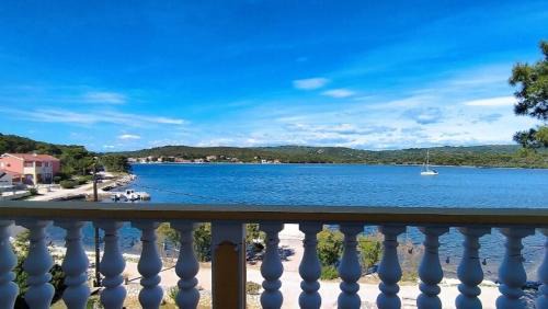 Veli Rat Apartamento | Apartments Grbac Veli Rat-Seaside