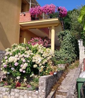 Donji Kraj Apartamento | Apartments in Moscenicka Draga 34158