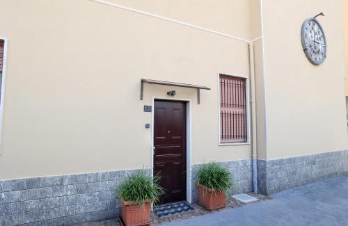 Cardano al Campo Casa | Apartments Le Rondini 1