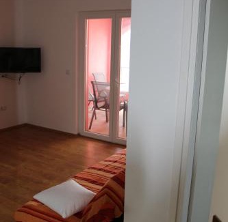 Maslenica Apartamento | Apartments Marija - Maslenica - first line to the sea