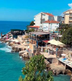 Utjeha Hladna Uvala Apartamento | Apartments Marina