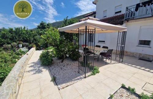 Ston Apartamento | Apartments Maslina