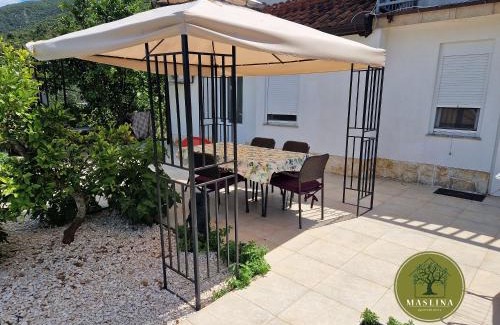 Ston Apartamento | Apartments Maslina