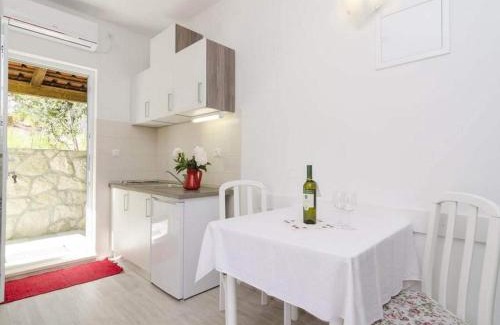 Kobas Apartamento | Apartments Matu ko Mljet - One Bedroom Apartment with Balcony and Sea View