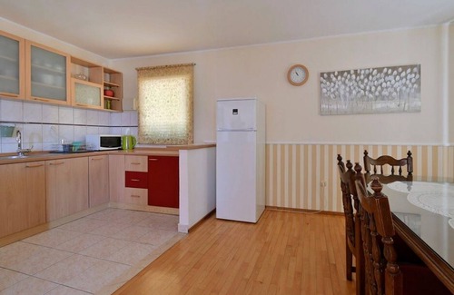Seget Vranjica Apartamento | Apartamentos Mirko (30361-A1) - Seget Vranjica