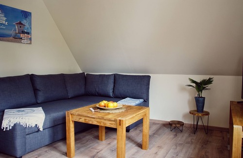 Lembruch Apartamento | Apartamentos Möwe - Apartamento en planta superior con vista al lago