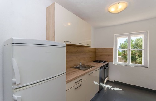Pokrivenik Apartamento | Apartamentos Nedeljko (34121-A2) - Gdinj - isla Hvar