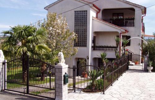 Pobri Apartamento | Apartments Perić