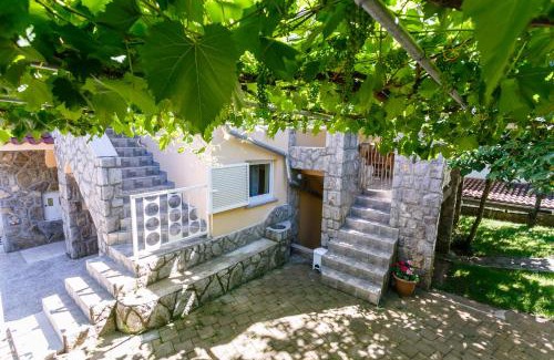 Pinezici Apartamento | Apartments Posavec