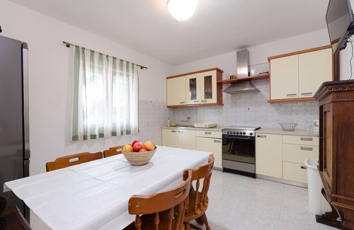 Marcana Apartamento | Apartamentos Ratko (70161-A1) - Rakalj