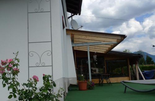 Reutte Apartamento | Apartments Schöll