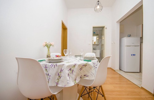 Zaboric Apartamento | Apartamentos Senka (58121-A1) - Zaboric (Sibenik)