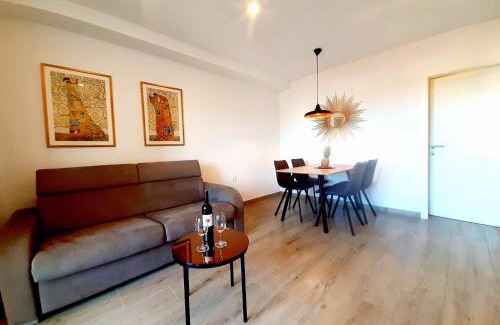 Bili brig Apartamento | Apartments Tonkita with jacuzzi