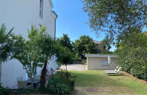 Sarsoni Apartamento | Apartments Villa Majda