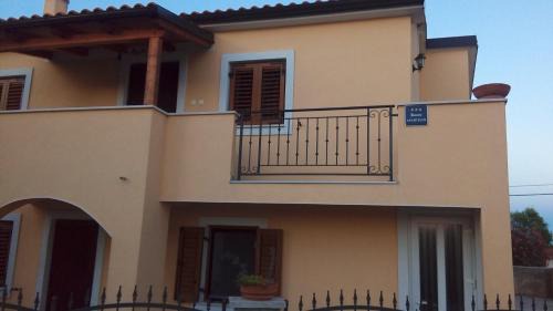 Punta Kriza Apartamento | Apartments with a parking space Punta kriza, Cres - 18644