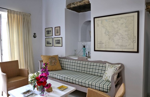 Apikia Otro | Apatouria Casa Rural Andros