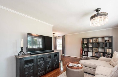 Apex Otro | Apex/West Cary Cozy Home