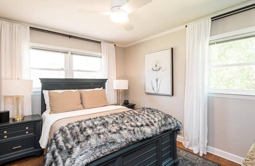 Apex Otro | Apex/West Cary Cozy Home