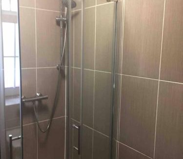 Elephant and Castle Casa | APlaceToStay Central London apartment, Zone 1 BAK