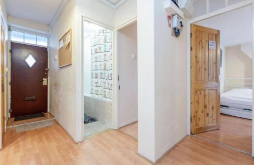 Elephant and Castle Casa | APlaceToStay Central London apartment, Zone 1 BAK