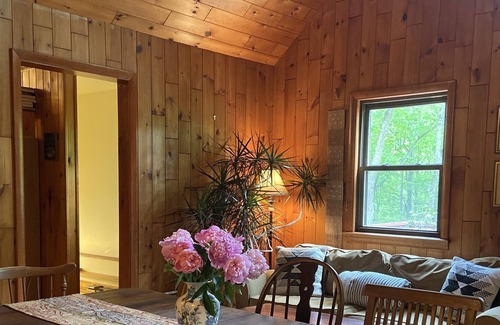 Great Cacapon Otro | Appalachian Forest Retreat at Berkely Springs