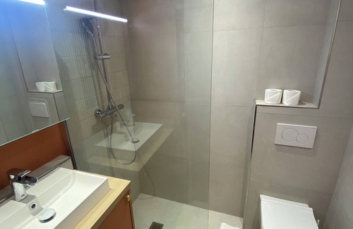 Vanves Apartamento | Apparently in Porte de Paris with parking