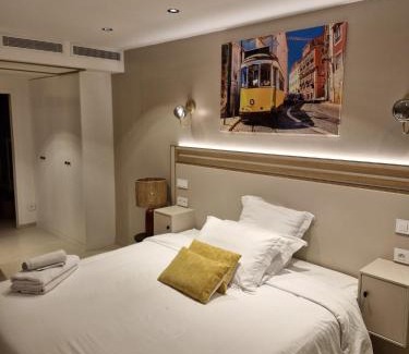 Saint-Tropez City Centre Apartamento | Appart deux suites st tropez