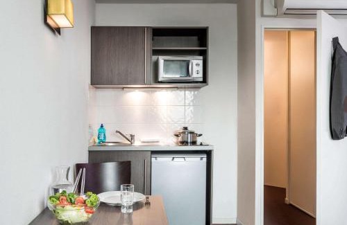Le Port sous la Lune Apartamento | Appart'hotel Vacancéole Paris Quai de Marne