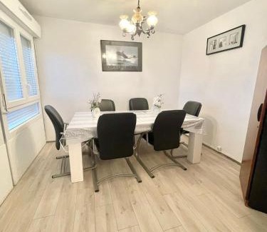 Evreux Apartamento | Appart KarlMax